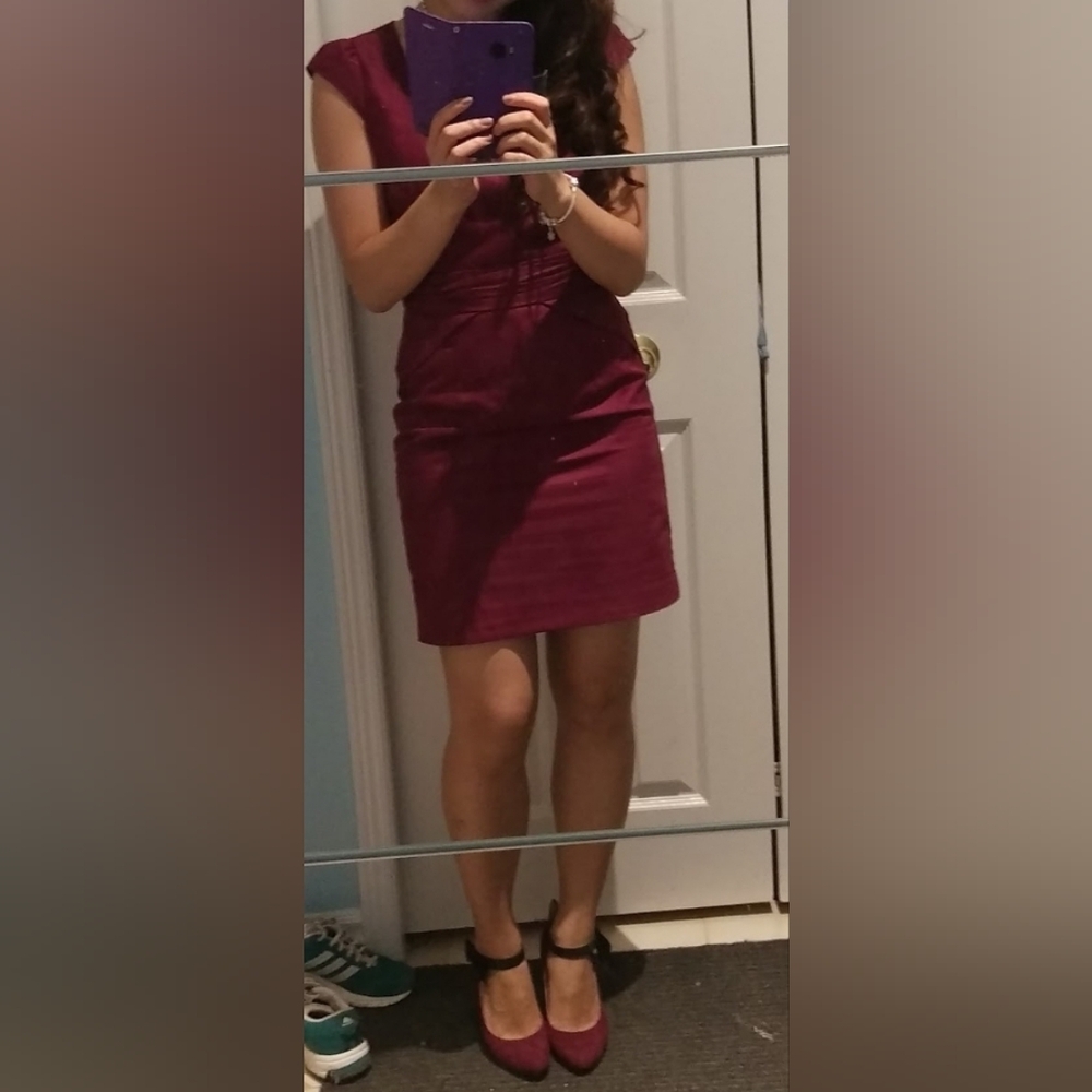 Forever 21 pinky burgundy office dress in size xs
